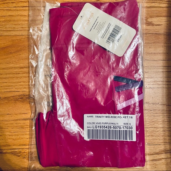 🎉HP🎉NEW⭐️Fabletics Trinity Mid-rise Pocket Legging - Picture 4 of 6